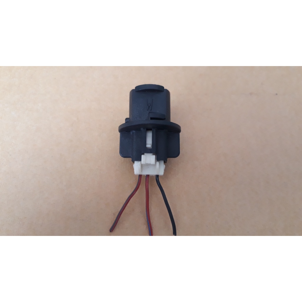 ขั้วไฟเบรค ICHIKOH สีดำ ขนาดT20 แบบหลอดเสียบ2ใส้