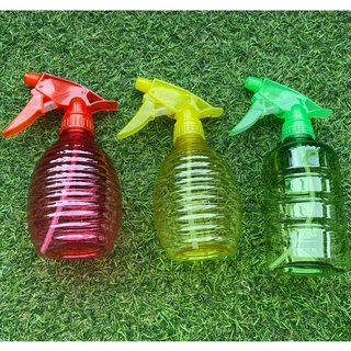 ขวดสเปรย์ฉีดน้ำ อย่างดี สุ่มสี สุ่มแบบนะคะ