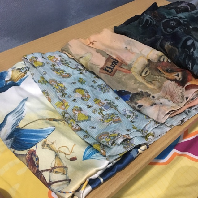 Kloset scarf ผ้าพันคอ Kloset