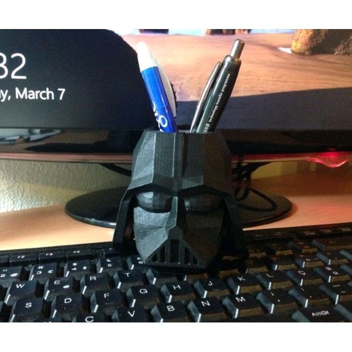 ที่ใส่ปากกาหรือดินสอ Dark Vader (Star Wars)
