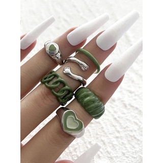 แหวนเซ็ตสีเขียว 6 วง💚