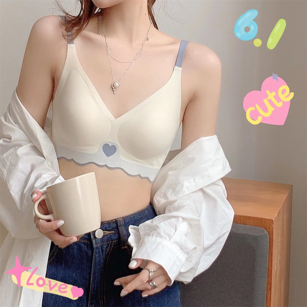 เสื้อในไร้โครง หลังสวยไร้ห่วงเหล็ก บราผู้หญิง เสื้อชั้นในฟองถอดได้ ใส่สบายๆ ดูผอมเพรียว รวมไร้ร่องรอย สุดเซ็กซี่ บราผู้หญิง เสื้อชั้นใน