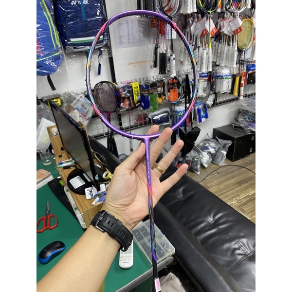 ไม้แบดมินตัน Lining Bladex 500 4u/3u ของแท้ (กรอบไม่มีสาย)