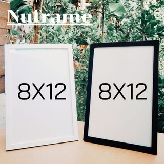 กรอบรูปขนาด8X12​สีขาวสีดำมีกระจกตัวแขวนมีขาตั้งของคุณภาพ