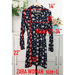 เดรสมือสอง ZARA WOMAN เดรสเชิ้ต จั้มเอวคอปก ผ้าคอตตอน กระดุมหน้า แขนยาว มีกระเป๋าบนซ้ายขวาสีกรมท่าเข้ม  ลายรูปดาวน่ารัก