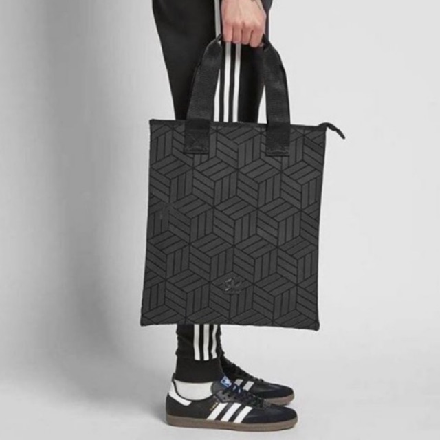 Adidas Original Shopper 3D Tote Bag ของแท้จาก shop ญี่ปุ่น