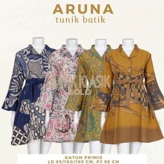 Aruna Midi ชุดเดรสทูนิค คอปก แขนพัฟ พิมพ์ลาย พร้อมเข็มขัด