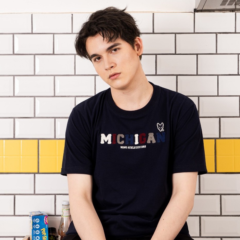 ลด80.-เก็บคูปองหน้าร้าน ไซส์ S เสื้อยืด Memo ผ้า Supersoft Premium งานปักรุ่น Michigan ลิขสิทธิ์แท้
