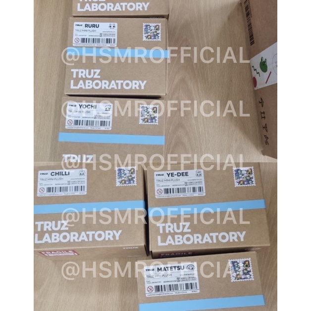 TRUZ MININI TREASURE YOCHI และ YEDEE