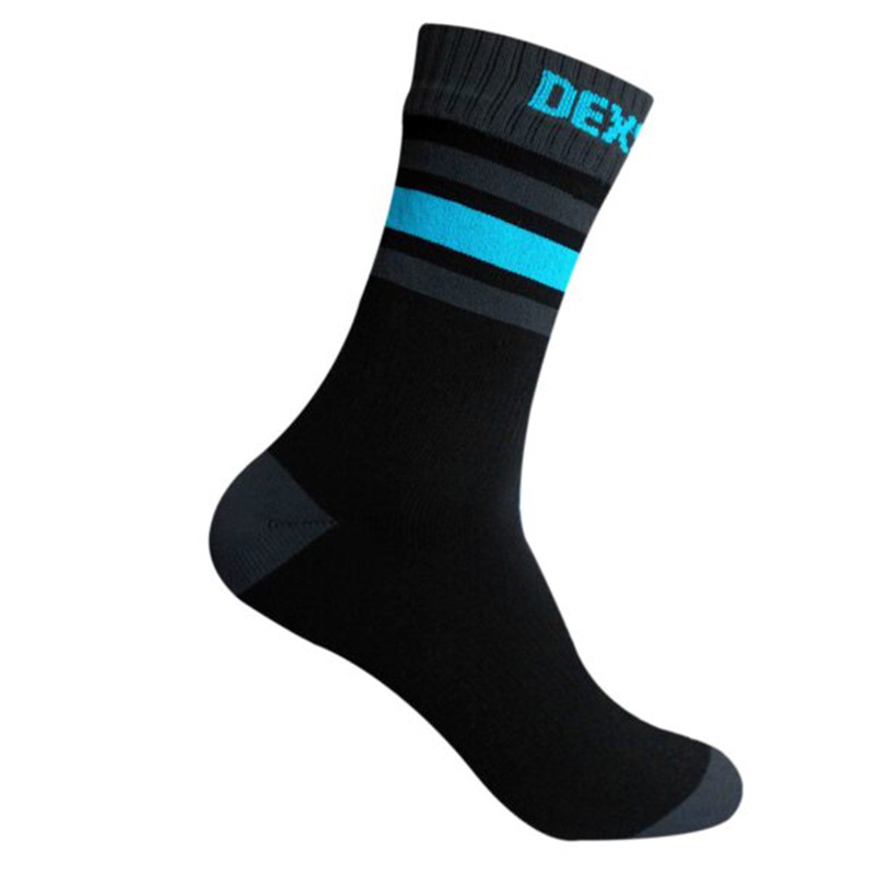 DexShell ถุงเท้ากันน้ำ (กันหนาว Level 4) รุ่น Ultra Dri Sports Socks : ดำ-ฟ้า (Aqua Blue) - ไซส์ M