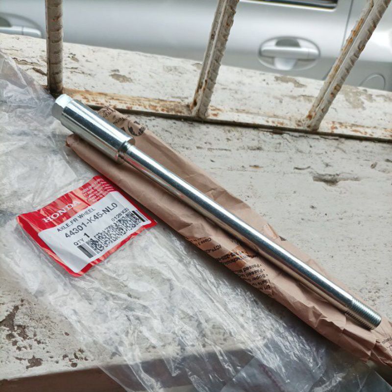 ด้านหน้า AXLE USD ประเภท CB150X K3B, CB150R K15P 2021-2023, CBR150 K45R 2021-2023 เดิม 44301 K45 NL0