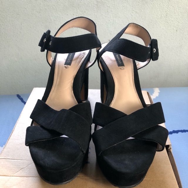 รองเท้าส้นสูง Mango รุ่น SANDALS KATE1 ของแท้100%