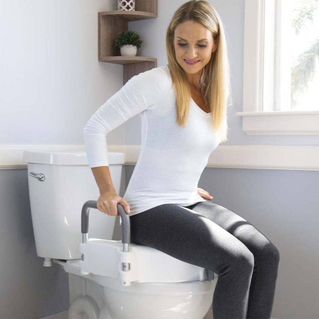 ⭐️พร้อมส่ง⭐️ ฐานเสริมรองนั่งชักโครก พร้อมที่ยึดจับ Raise Toilet Seat ที่นั่งชักโครก เพิ่มความสูง