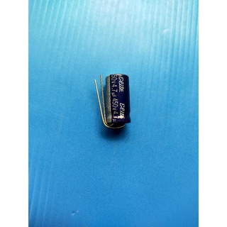 C.คอนเดนเซอร์ 4.7 uF 450V