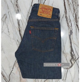 กางเกงยีนส์ Levis ของแท้ FROM EUROPE รุ่น501 เอว26 ยาว29 ขากระบอก กระดุม Made in Hungary (U317)