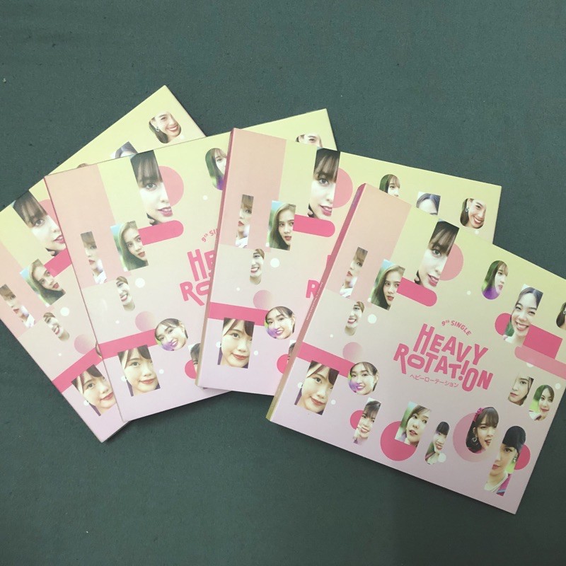 CD BNK48 Heavy rotation