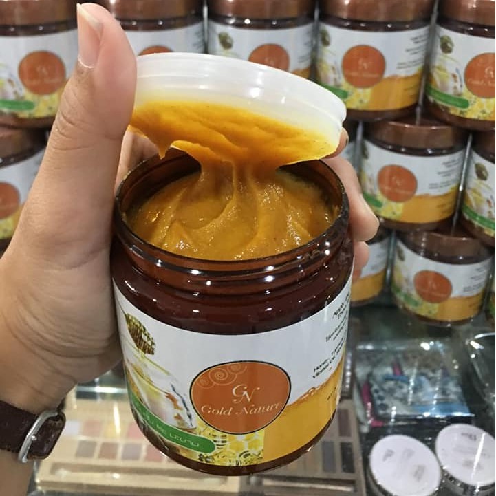 250 กรัม ของแท้ 100% ใหม่ เกลือขัดผิวขาว Gold Nature เกลือ ขมิ้น น้ำผึ้ง มะขาม ผิว ผุดผ่อง กระชับ เต่งตึง สครับ ขัดผิว