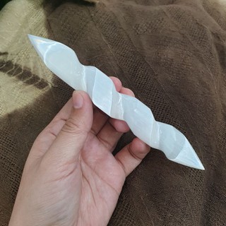 คฑาหินเซเลไนต์ หินเซเลไนต์ เซเลไนต์ Selenite(SeleniteWands)แท่งละ900