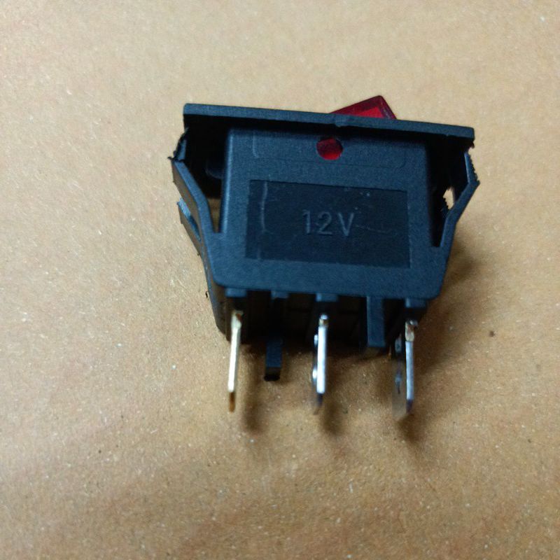 900470 สวิตซ์ตัว หนา 3ขา ตัวหนา ไฟ I-O DC 12V 15A