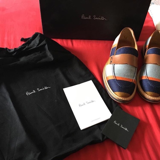 รองเท้าแบรนด์ Paul Smith