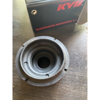 ยางเบ้าโช๊คอัพหน้าToyota vios yaris  ncp 42 ncp91/93 ปี2002-2019 kyb ราคาตัวละ