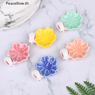 【Peacellow】ชั้นวางตะเกียบเซรามิก ลายดอกซากุระ กระต่าย 1 ชิ้น