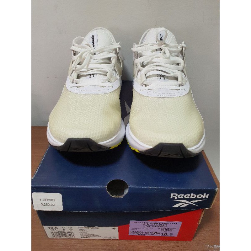 Reebok Floatride Fuel Run สีขาว size 10.5US ของแท้มือสอง สภาพ 95