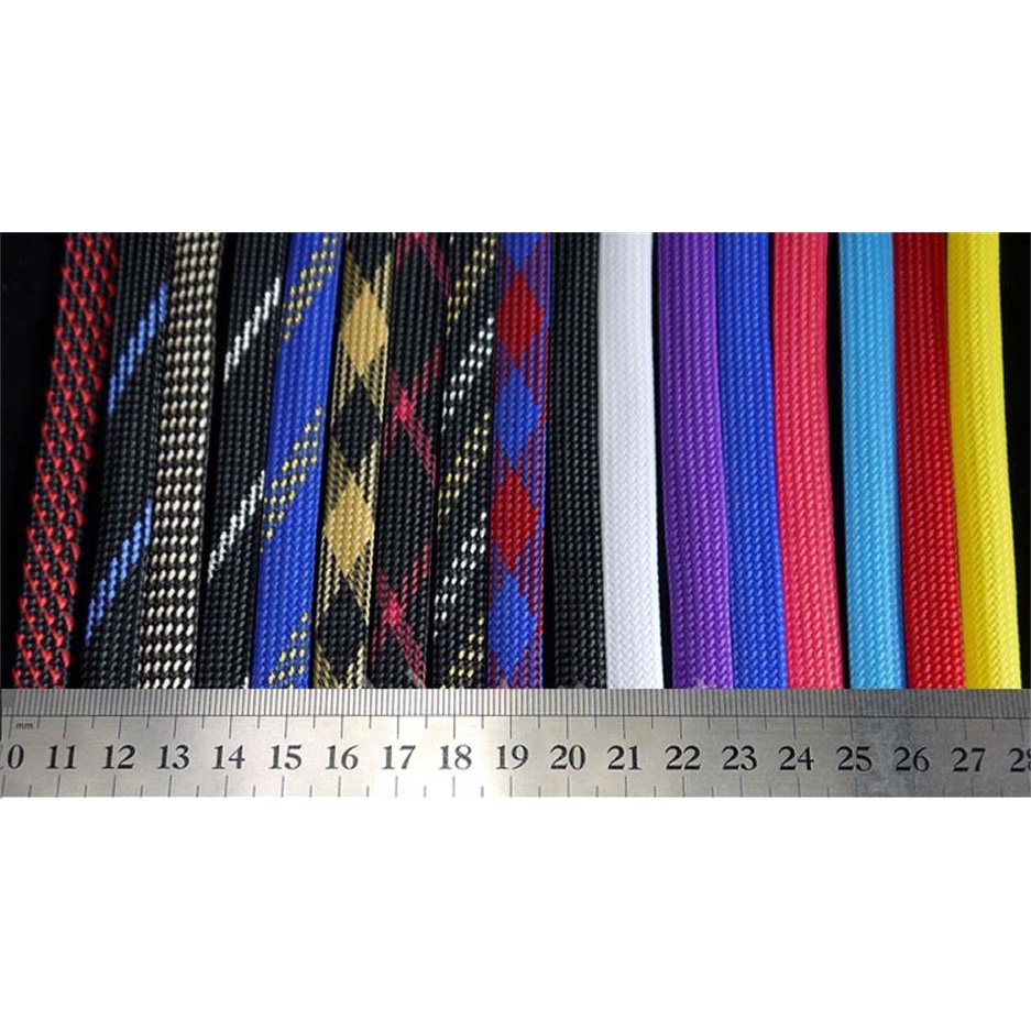 5M  10mm ปลอกหุ้มสายถัก PET แบบขยายได้แบบขยายได้ สายรัดหุ้มฉนวนความหนาแน่นสูง ปลอกหุ้มสายไฟหุ้มฉนวน