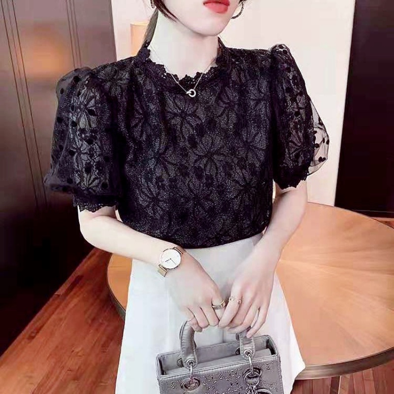 เสื้อลูกไม้แขนสั้น เสื้อทรงหลวม/ลูกไม้ลายดอกไม้/คัตเอาท์ ใหม่ เสื้อเชิ้ตผ้าตาข่ายทรงสลิมฟิต