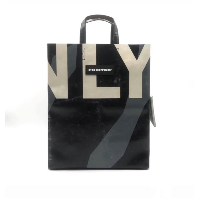 (ขายแล้วครับ) กระเป๋า Freitag Miami