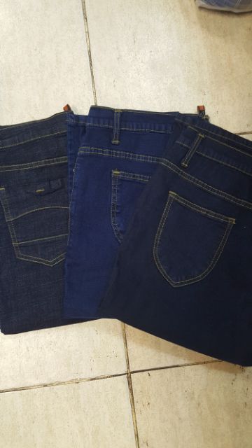 กางเกงยีนส์ขายาว เอว 36 - 52 ผ้ายืด สีดำสนิท สียีนส์ กางเกงยีนส์ยืด กางเกงผ้ายืดขายาว ( นิภา )