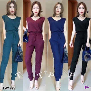 Set 2ชิ้น เสื้อคอวีแขนกุด ทรงสวยมว้าก พร้อมกางเกงขายาว เอวยืด จั้มปลายขา ผ้าโฟร์เวย์ ใส่สวย สไตล์สปอร์ต