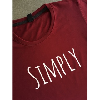 เสื้อยืด สีเลือดหมู ลาย simply