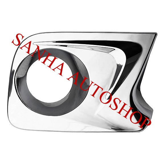 ครอบไฟตัดหมอกโครเมียม Toyota Avanza 2012,2013,2014,2015 รุ่น E-G รุ่นไม่ท็อป