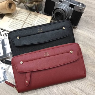 พร้อมส่ง..ความสวย NEW ARRIVAL! LYN TRINITY LONG WALLET กระเป๋าสตางค์ใบยาวรุ่นใหม่วัสดุหนัง Saffiano 🍭