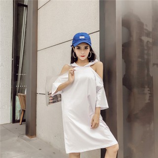 bole เดรสสั้น แขนสั้น เปิดไหล่ มีฮู้ด(สีขาว) รุ่น 2102