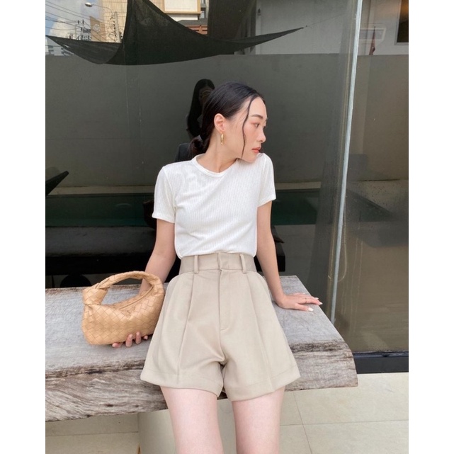 Hounddown bkk กางเกงขาสั้น Martin classic short สี Taupe (สีเทาปนน้ำตาล) size M