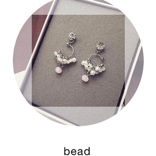 ต่างหู bead earrings.