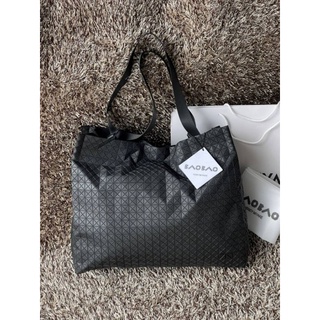 📮@2,290.-🔥🔥BIG DAY DOUBLE BONUS ลด 9 % + FREE EMS🔥🔥💯Baobao Issey Miyake Cart geometric tote bag