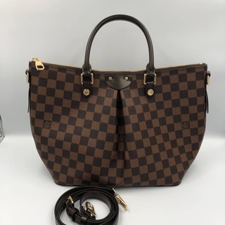 louis vuitton Damier size 10.5