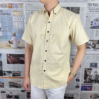 SHIRTFOLDING เสื้อเชิ้ต แขนสั้น คอปก สีกากี กระดุมดำ