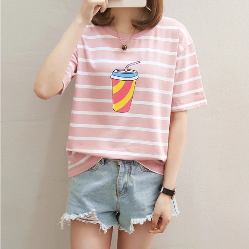 LH.Sunday🍀 เสื้อยืดลายแก้วน้ำปาร์ตี้สุดๆ เสื้อสีพื้นลายทางใส่คู่กับขาสั้นอย่างสวย - รูปที่ 4