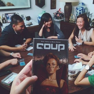 เกมกระดานยอดนิยม Coup Basic และ Coup Reformation English Edition การ์ดเกม