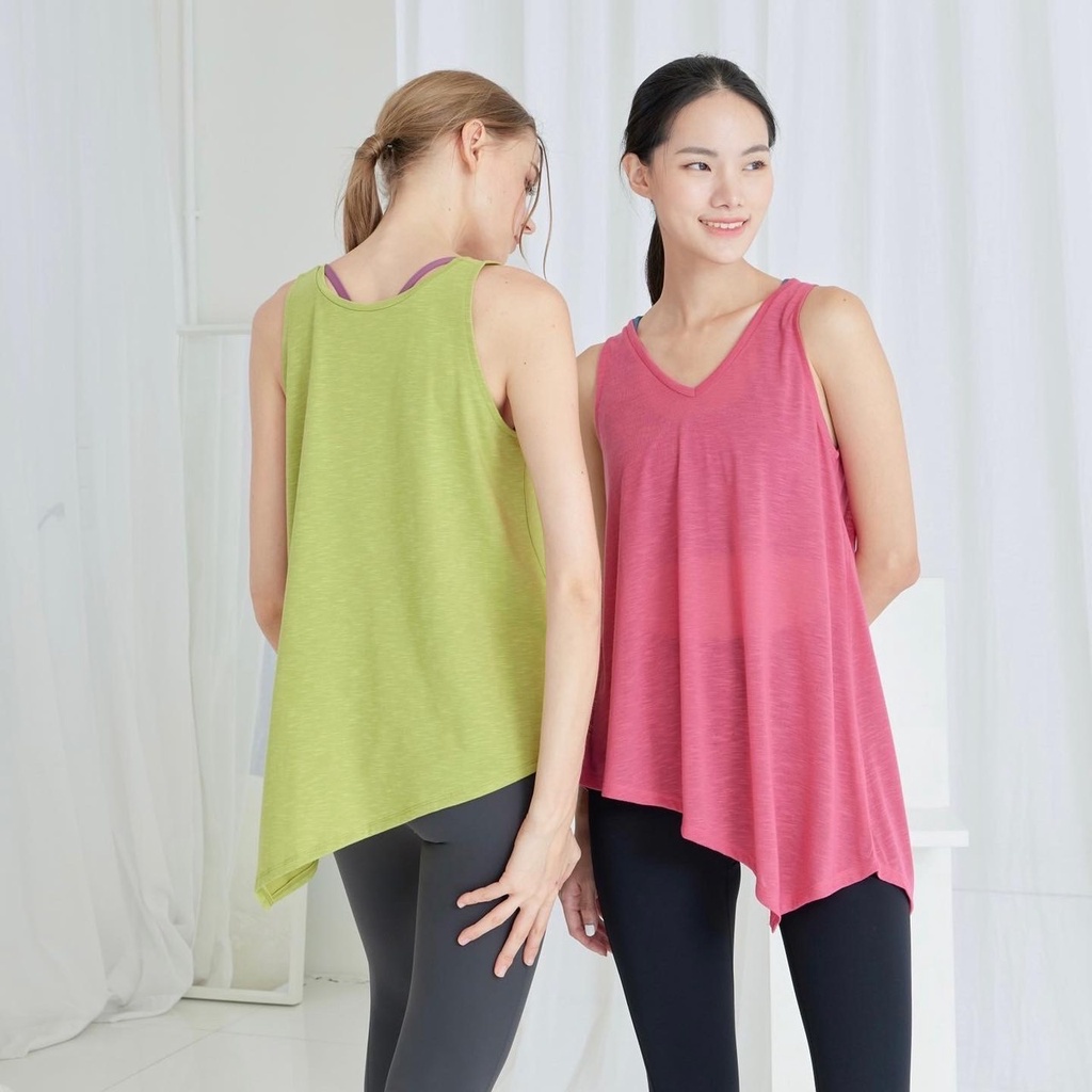 PENNY | Bella Tank เสื้อกล้าม คลุมสปอร์ตบรา คอวี ทรงปลายเฉียงโสลป แขนไม่เว้าลึก พริ้วสวย *พร้อมส่งจากไทย