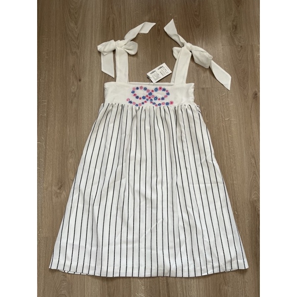 Lynaround dress M new!!