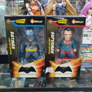 Batman vs Superman จากkidsnation ซีรีย์ครับเป็นลิมิทเต็ดด้วยครับผม!!!