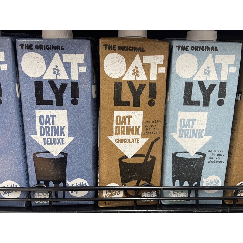 OATLY |DELUXE |OAT DRINK |CHOCOLATE |1000 ML.