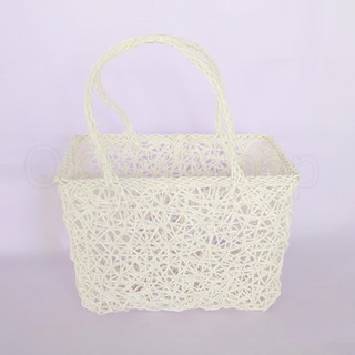 OK&amp;M Shop ตะกร้าพลาสติกสาน4เหลี่ยมมีหูหิ้ว (สีขาว)
