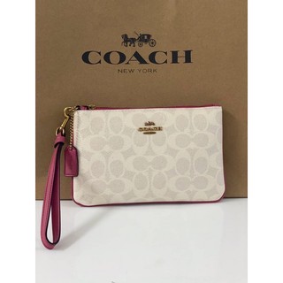 Coach Small Wristlet  คล้องมือ 1 ซิป s  มีช่องใส่บัตร