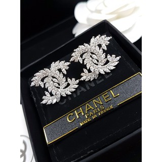 Diamond Earring  ต่างหูชาแนลClassic ทรงใบไม้